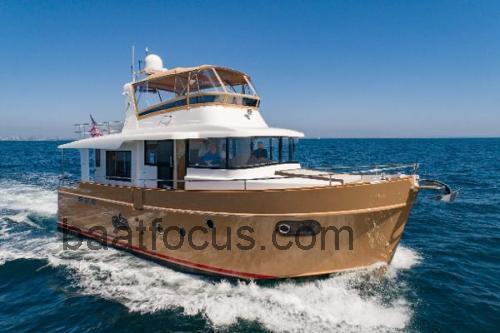 Beneteau Swift Trawler 50 Spesifikasjoner og anmeldelser